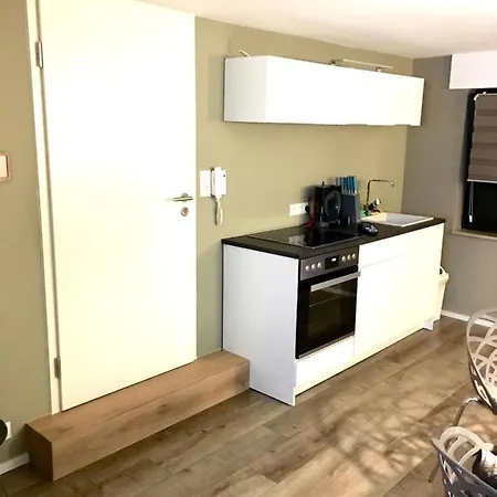 Apartment One - One Seven *