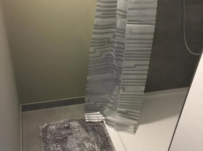 One - One Seven アパート