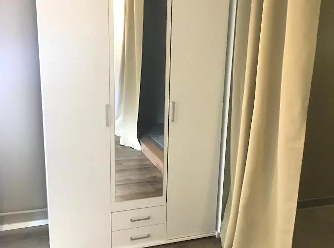 One - One Seven アパート コブレンツ