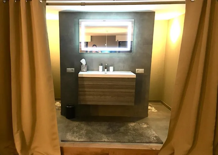 アパート One - One Seven *